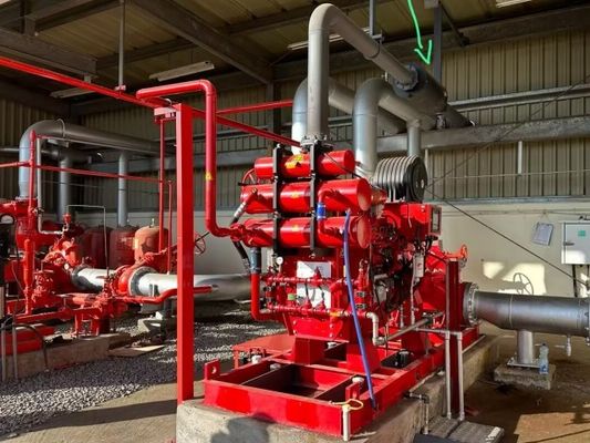 مجموعة مضخات محركات الديزل 3000GPM مجموعة مضخات الحرائق القضية المنقسمة UL مدرجة ومعتمدة من قبل FM